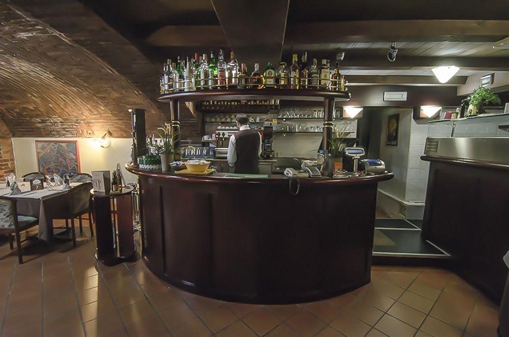 Hotel Socrate Lavena Ponte Tresa Extérieur photo